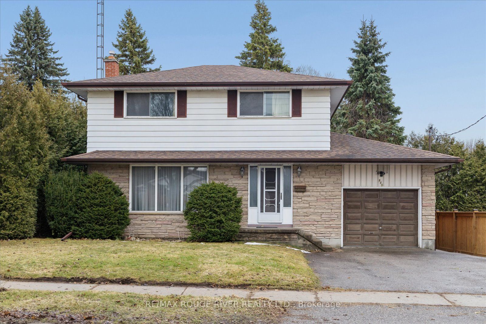 865 Regent Drive, Oshawa, ON, L1G 1J2