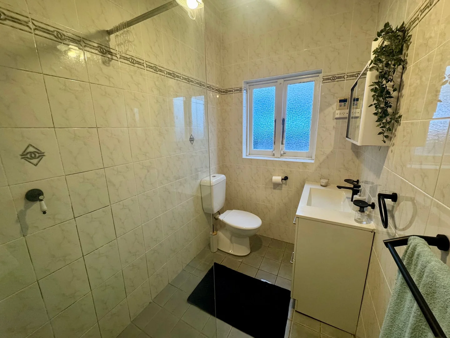 Additional image 4 of 69 Oakley Rd, North Bondi NSW 2026
