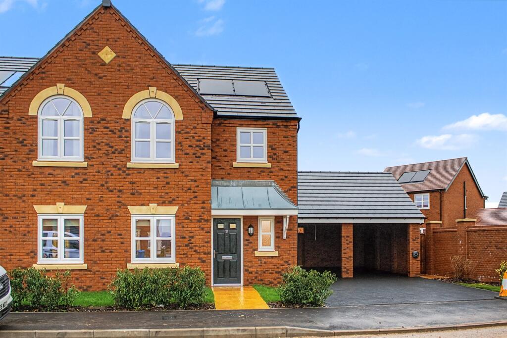 Off Ashby Road, Tamworth,
B79 0GA