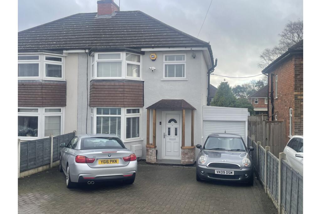 Sutton Road, Tamworth, B78