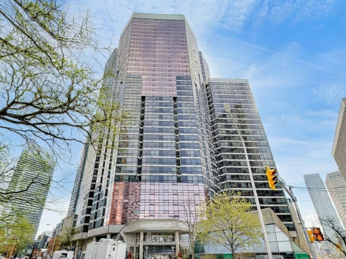 1407-1001 Bay Street, Toronto, ON, M5S 3A6