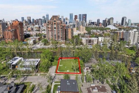 Additional image 7 of 220 Roxboro Road SW, Calgary, AB, T2S0R3