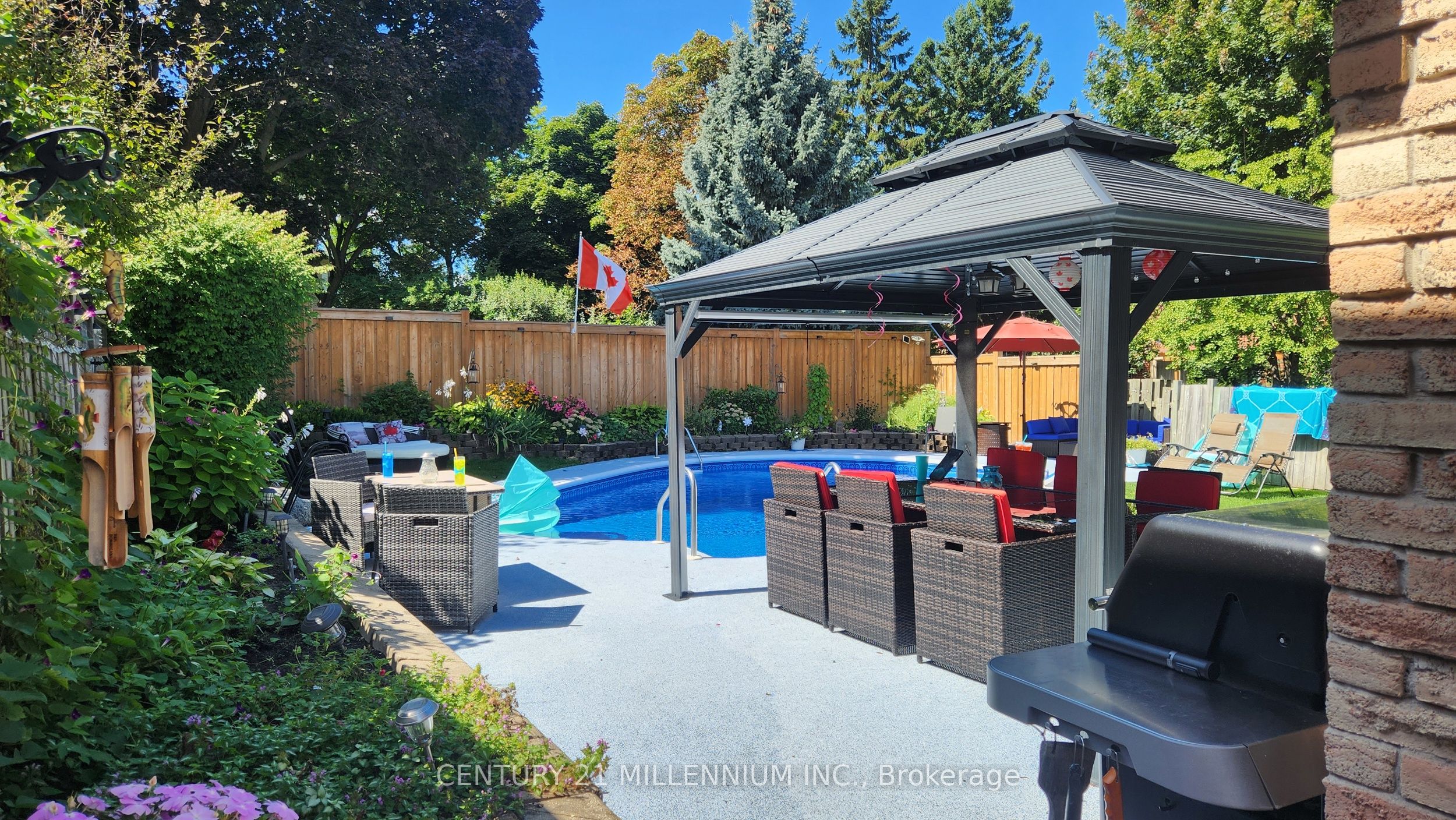 Additional image 2 of 4 Marchmount Crescent, Brampton, ON, L6S 2S9