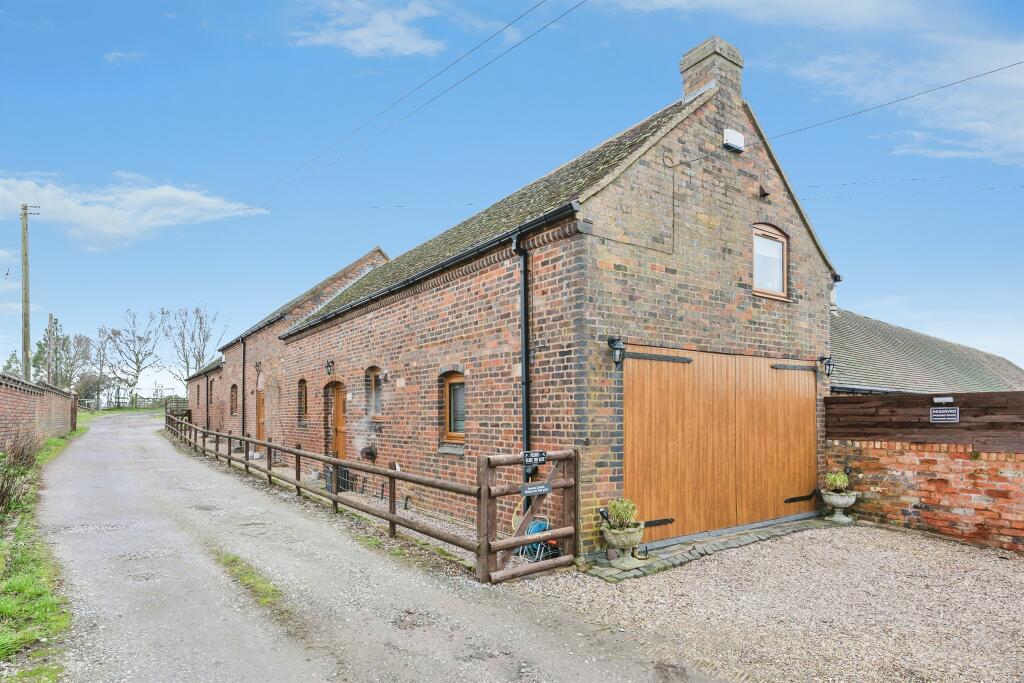Slateley Courtyard, Kingsbury, Tamworth