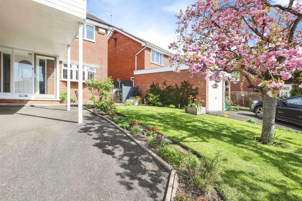 Additional image 22 of The Crescent, Cradley Heath