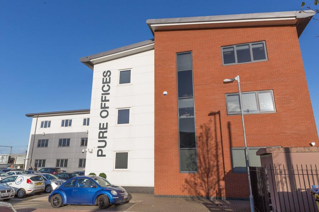 Additional image 2 of Broadwell Road, Oldbury, Birmingham, B69 4BY