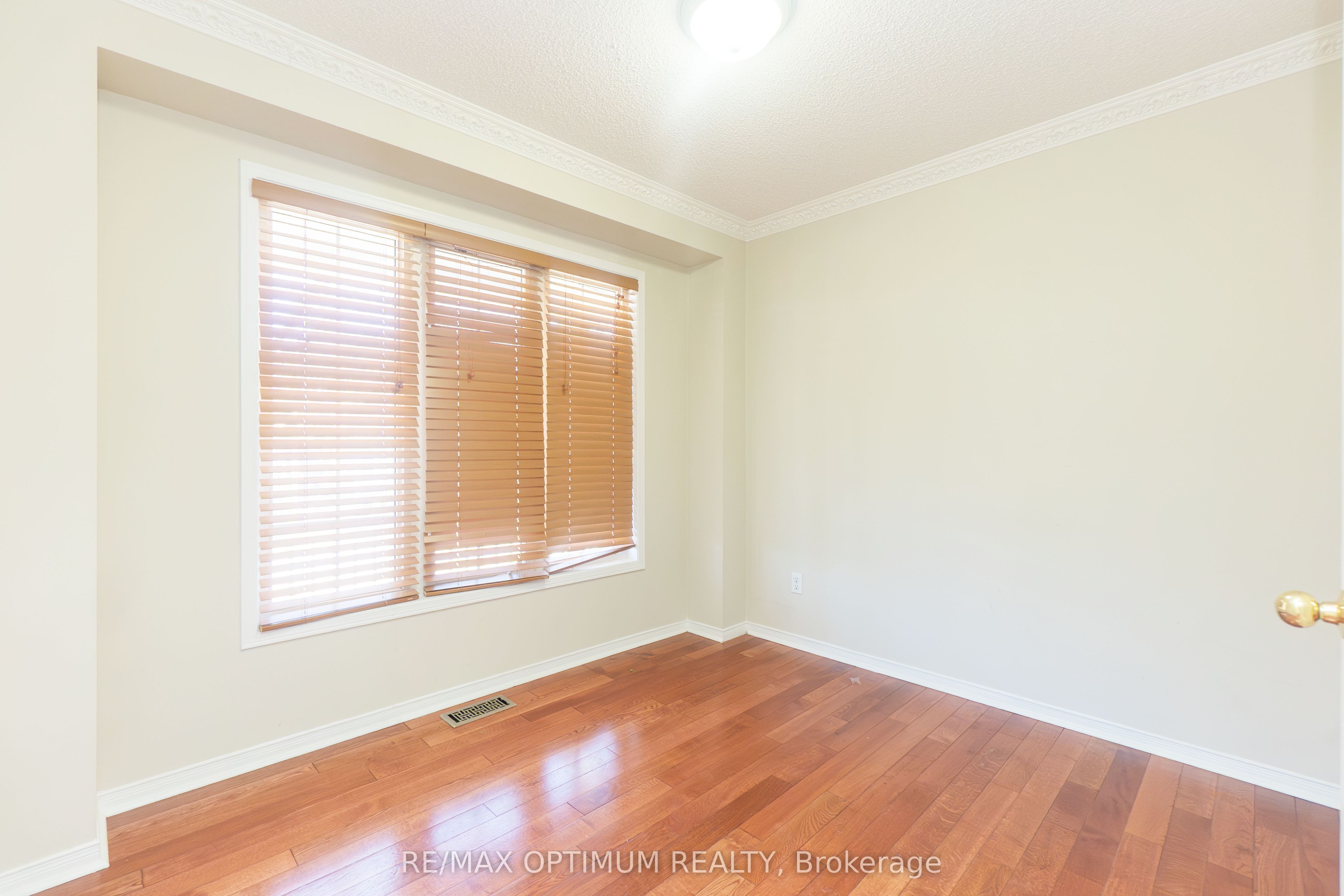 Additional image 6 of 12 Humbolt Crescent, Brampton, ON, L7A 3G7