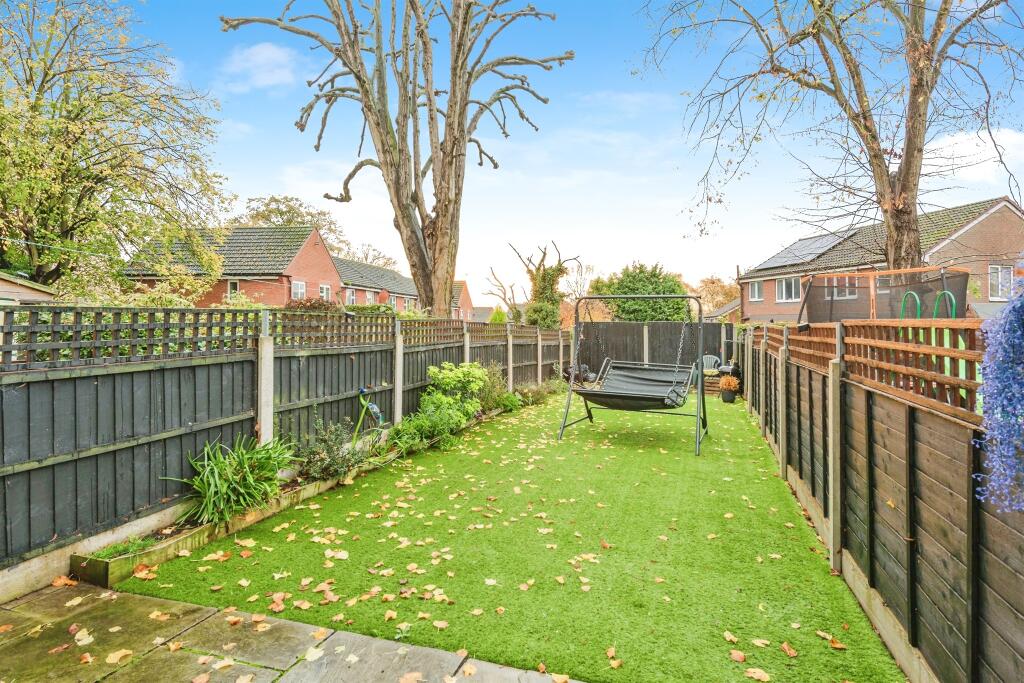 Additional image 16 of Hillcrest Close, Tamworth