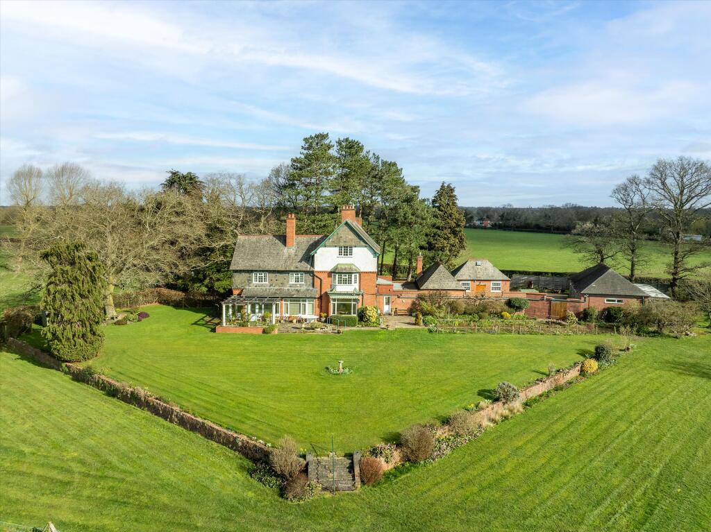 Liveridge Hill, Henley-in-Arden, Warwickshire B95