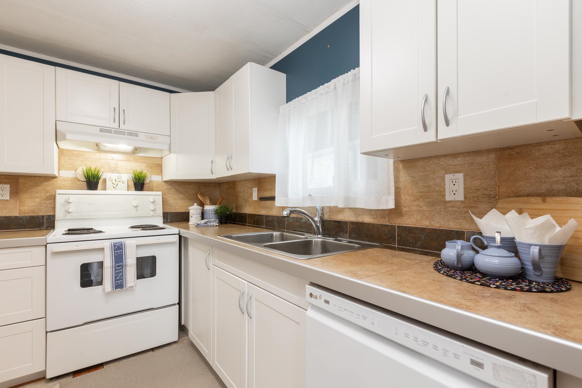 Additional image 6 of 50-15875 20 Avenue, Surrey, BC, V4A 2B1