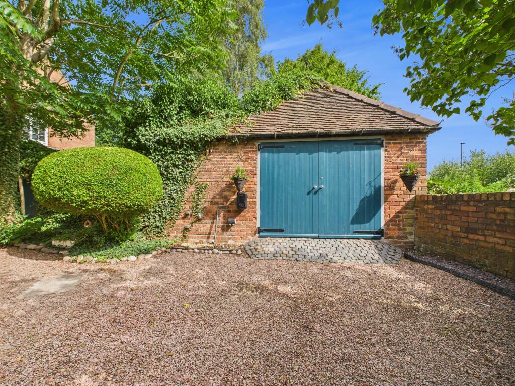 Additional image 25 of Yew Tree Cottages, Walmley Ash Lane, Walmley, Sutton Coldfield, B76