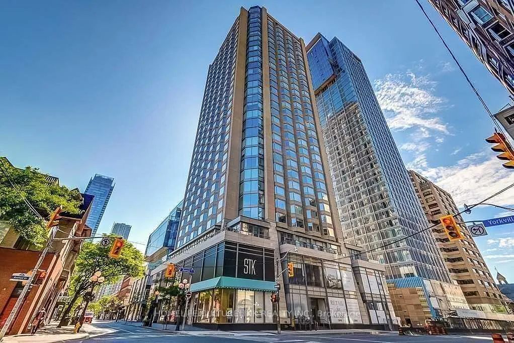 1711-155 Yorkville Avenue, Toronto, ON, M5R 0B4