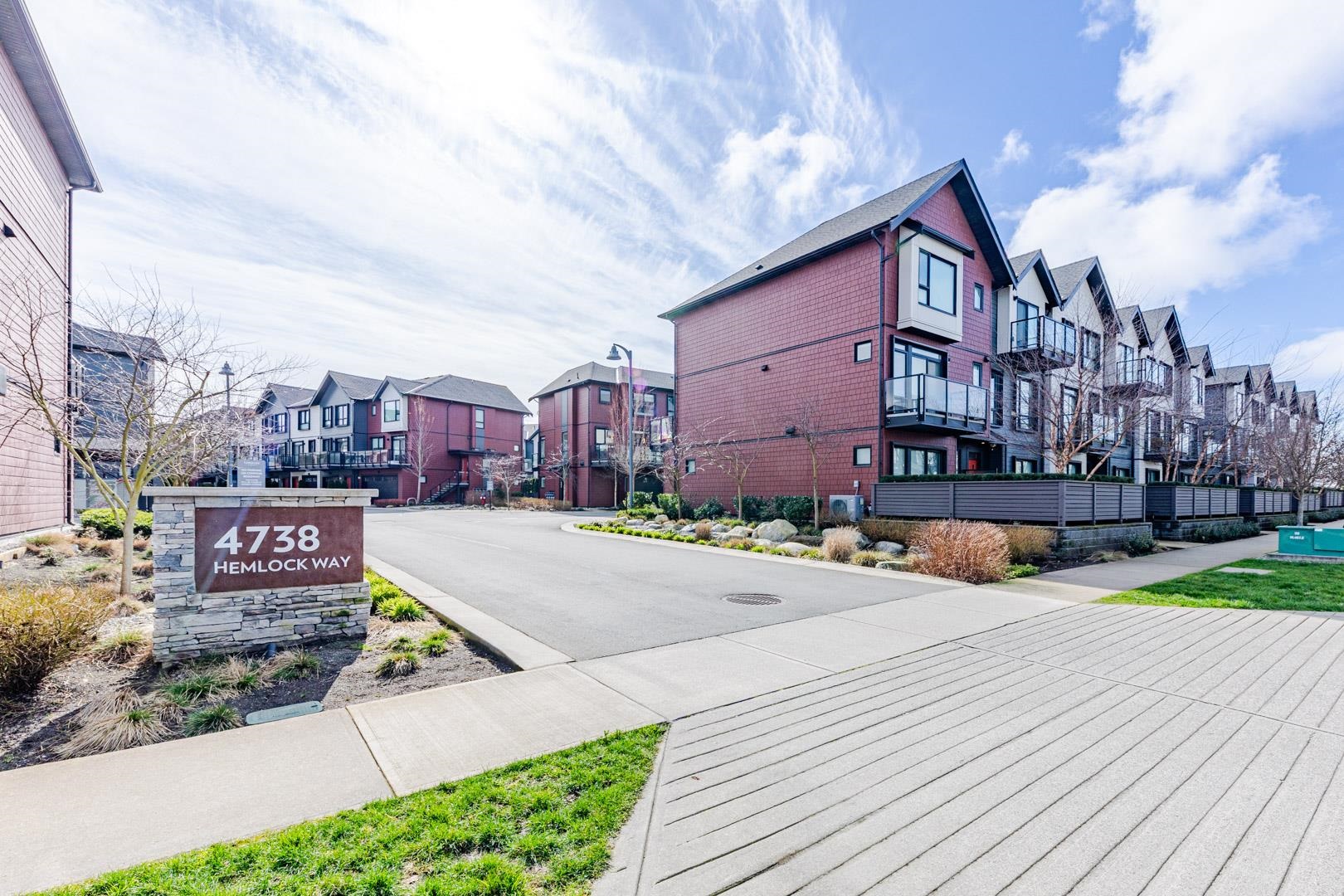 185-4738 Hemlock Way, Tsawwassen, BC, V4M 0E3