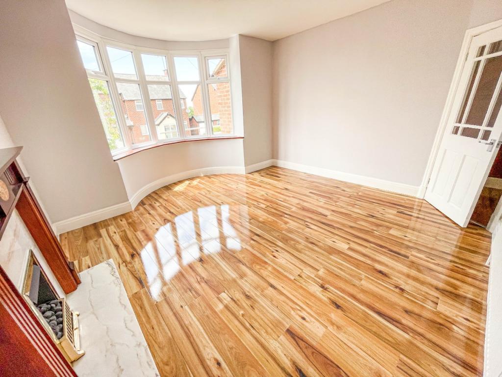 Highfield Crescent, Rowley Regis, B65 photo 4