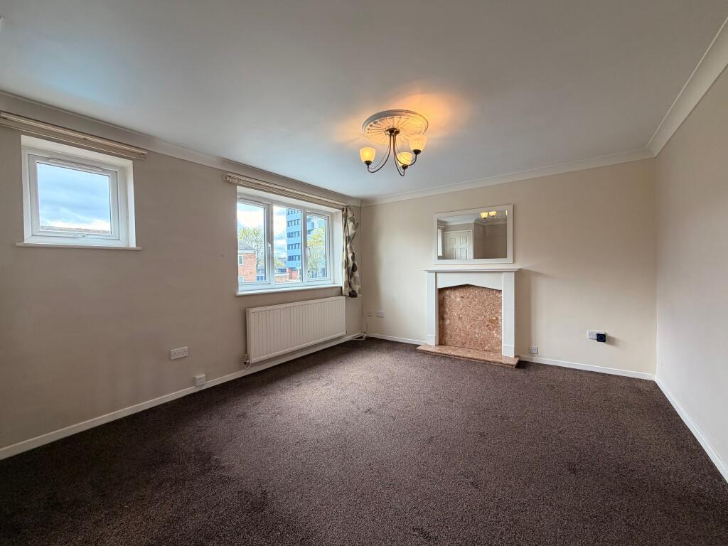 Taylors Lane, WEST BROMWICH B71 photo 3