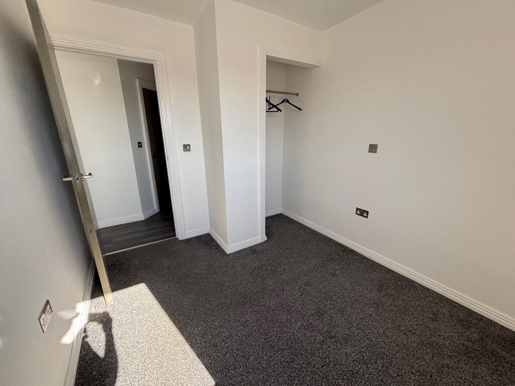 804 Knights House, The Parade , Sutton Coldfield, B72 1QB photo 4