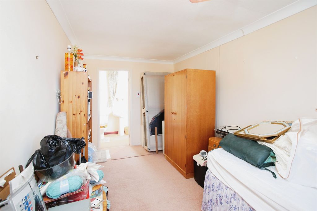 Additional image 14 of 4 bed semi-detached house for saleMardy Crescent, Caerphilly CF83