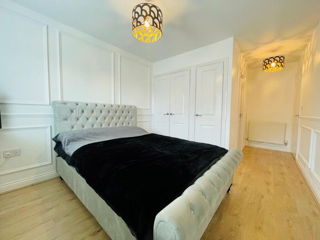 Additional image 17 of York Crescent, West Bromwich, B70
