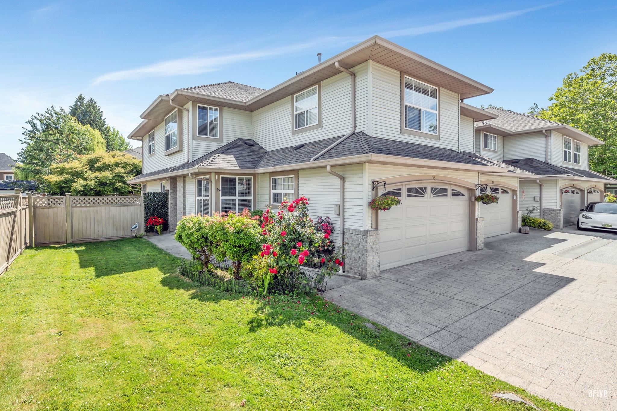 14-12165 75 Avenue, Surrey, BC, V3W 0W7
