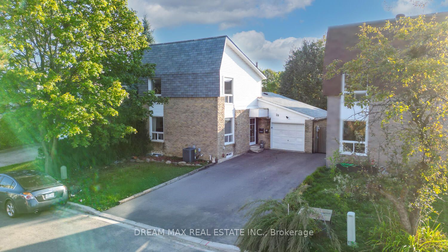 28 Gailwood Court, Brampton, ON, L6S 2E2