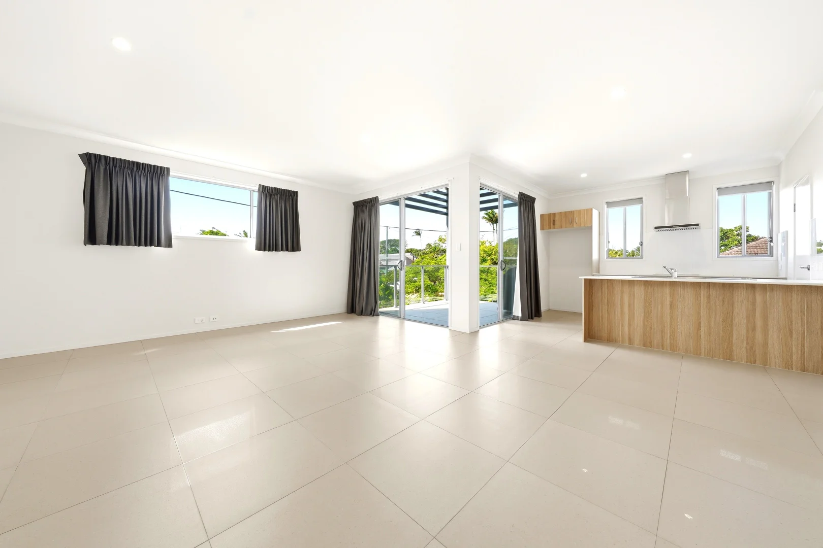 Additional image 2 of 1/43 King Street, Woody Point QLD 4019