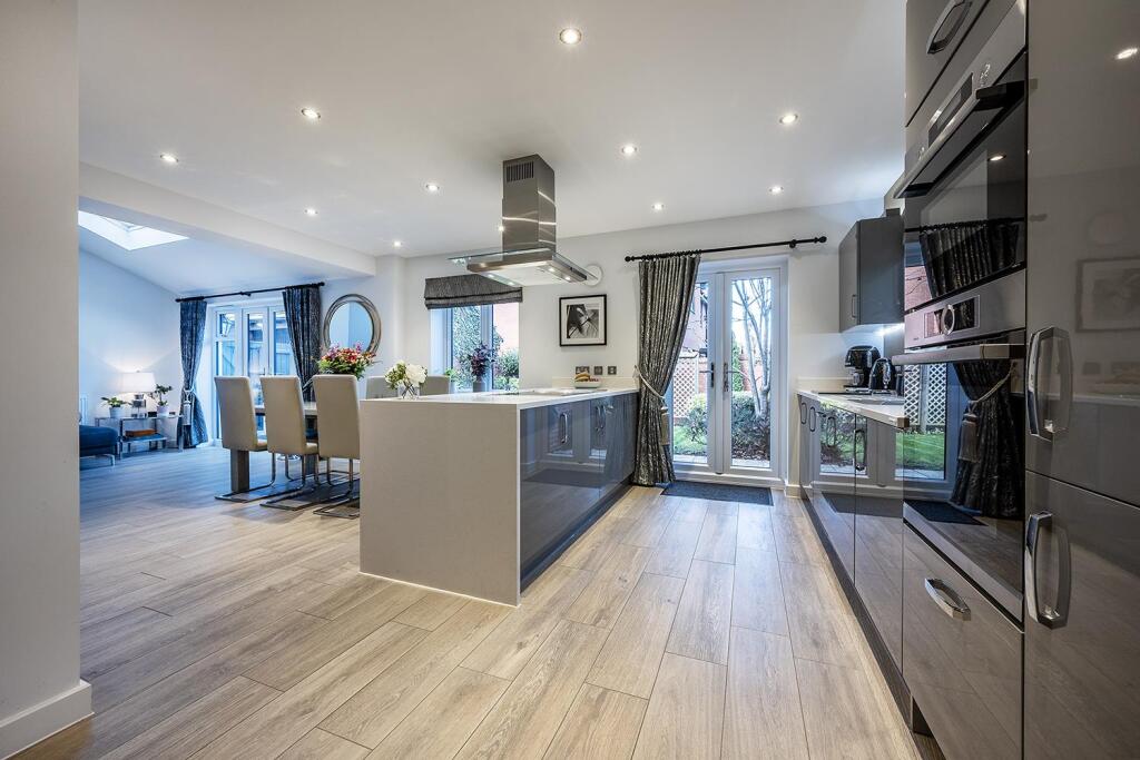 Additional image 4 of Pettifer Close, Blythe Valley, Solihull