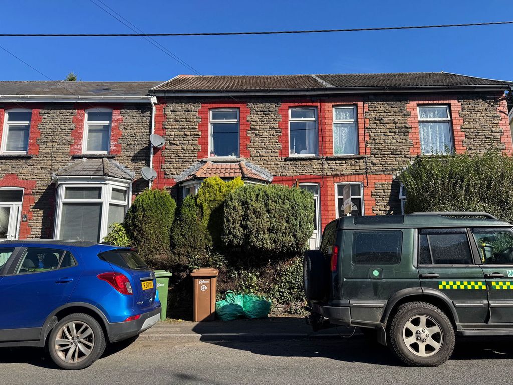 3 bed terraced house for saleThomas Street, Abertridwr, Caerphilly CF83