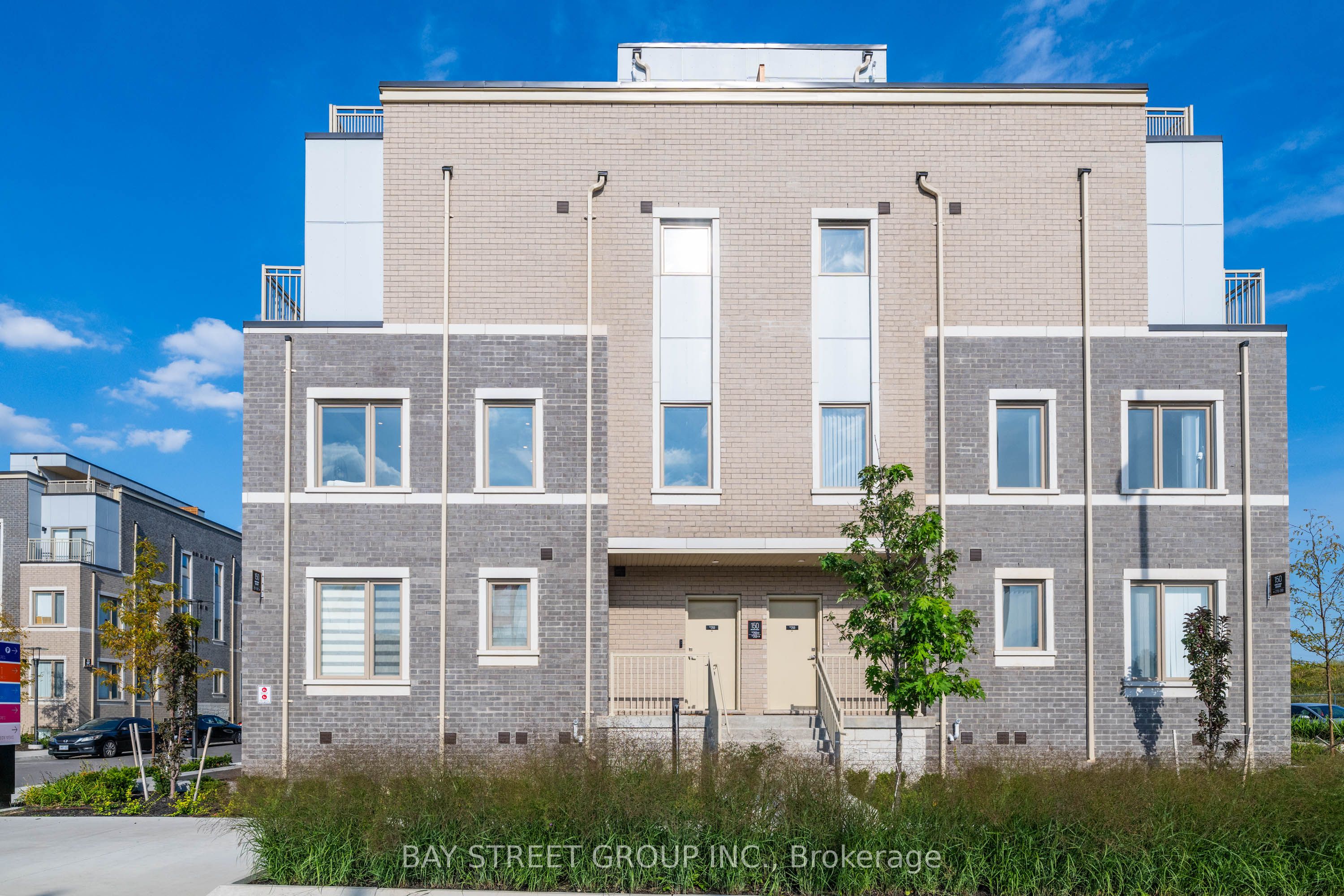 268-150 Honeycrisp Crescent, Vaughan, ON, L4K 0N1 photo 2