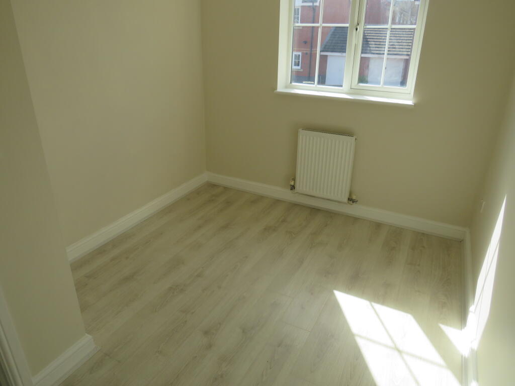 Additional image 12 of Crosswells Road