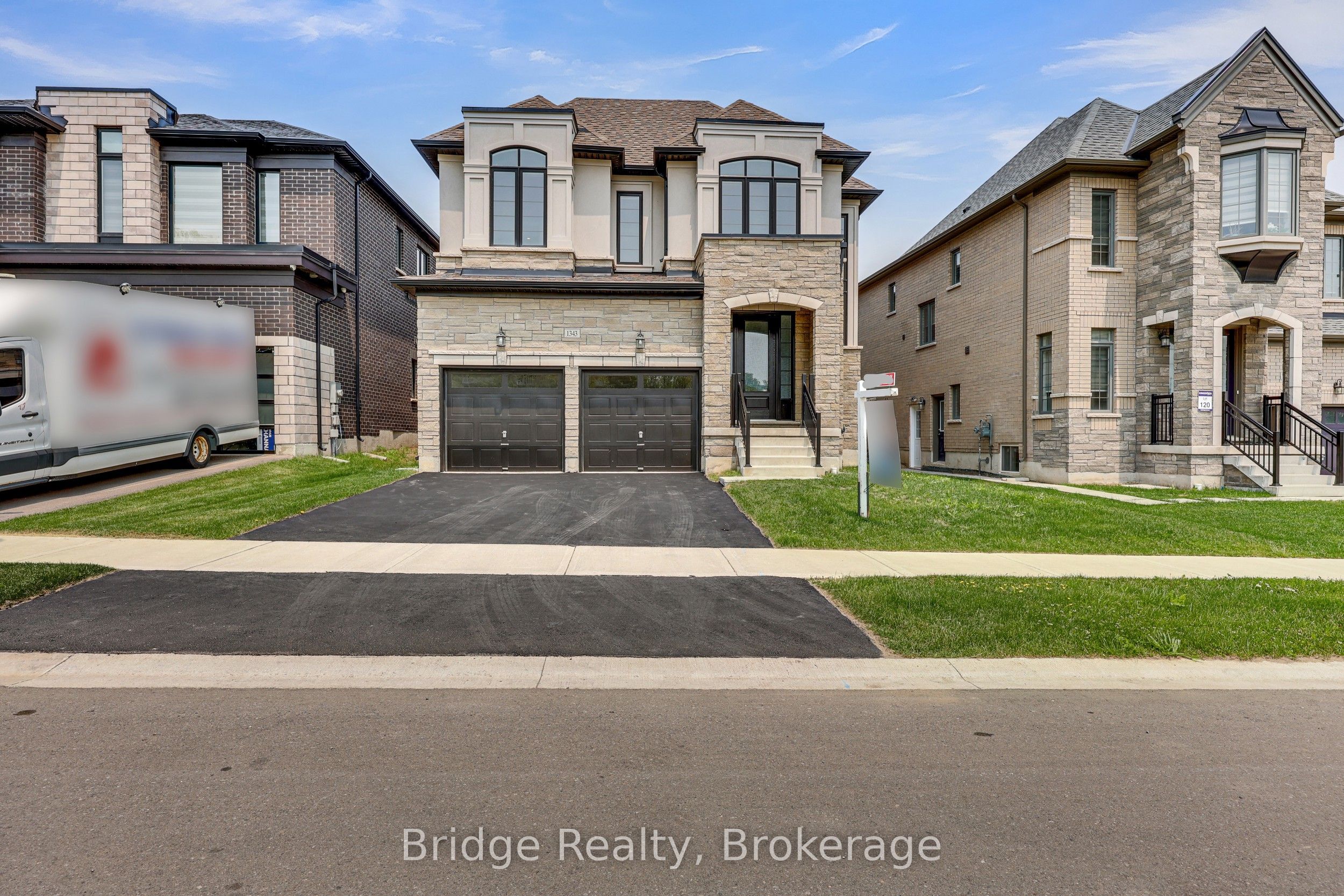 Additional image 2 of 1343 Upper Thames Drive, Woodstock, ON, N4T 0N1