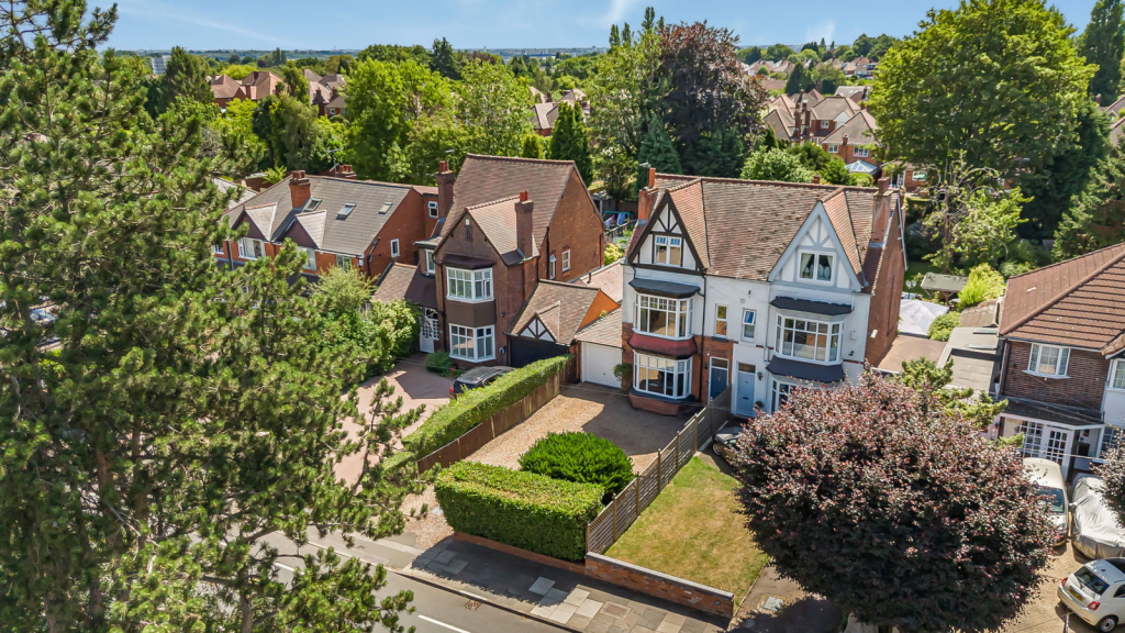 Penns Lane, Sutton Coldfield, B72 1BL