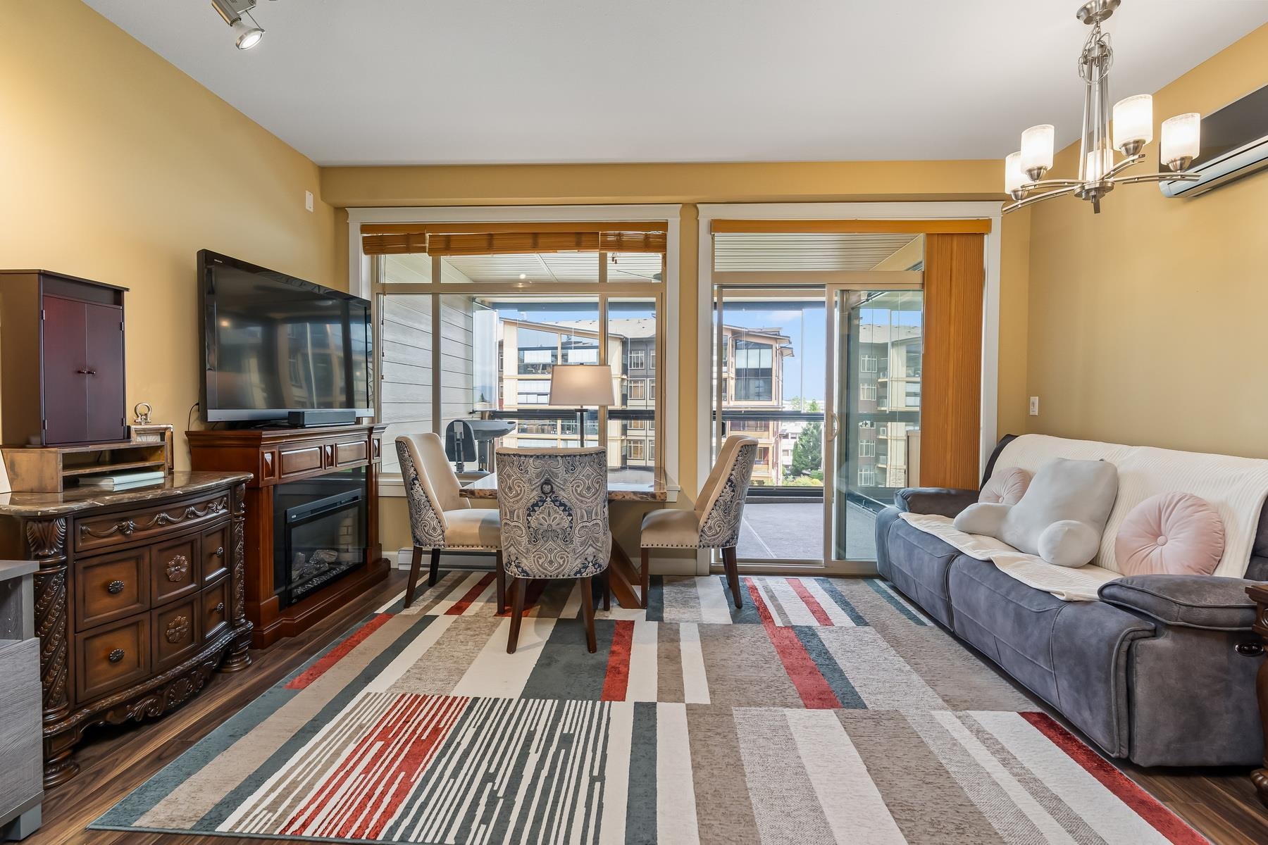 Additional image 4 of 412-2860 Trethewey Street, Abbotsford, BC, V2T 0G5