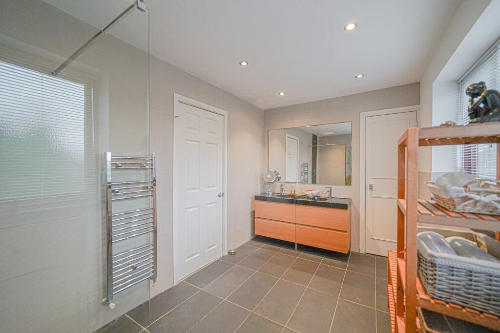 Additional image 12 of Avenue Close, Dorridge, B93