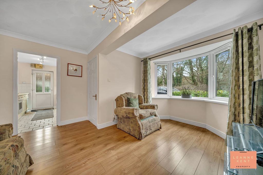 Additional image 8 of 2 bed bungalow for saleRhyd Y Gwern Close, Caerphilly CF83