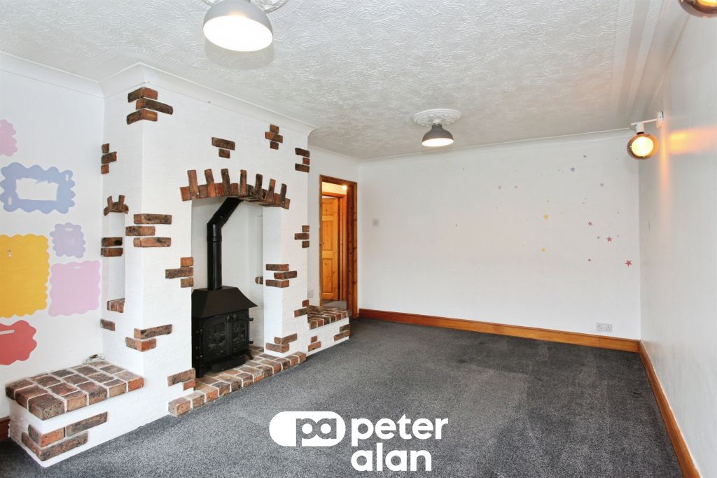 Additional image 2 of 2 bed semi-detached bungalow for saleShirdale Close, Maesycwmmer, Hengoed CF82