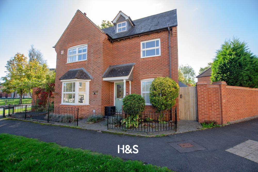 Dickens Heath Road, Shirley