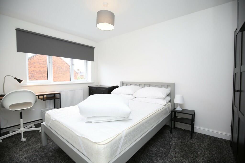 Waterside, Polesworth, Tamworth photo 2
