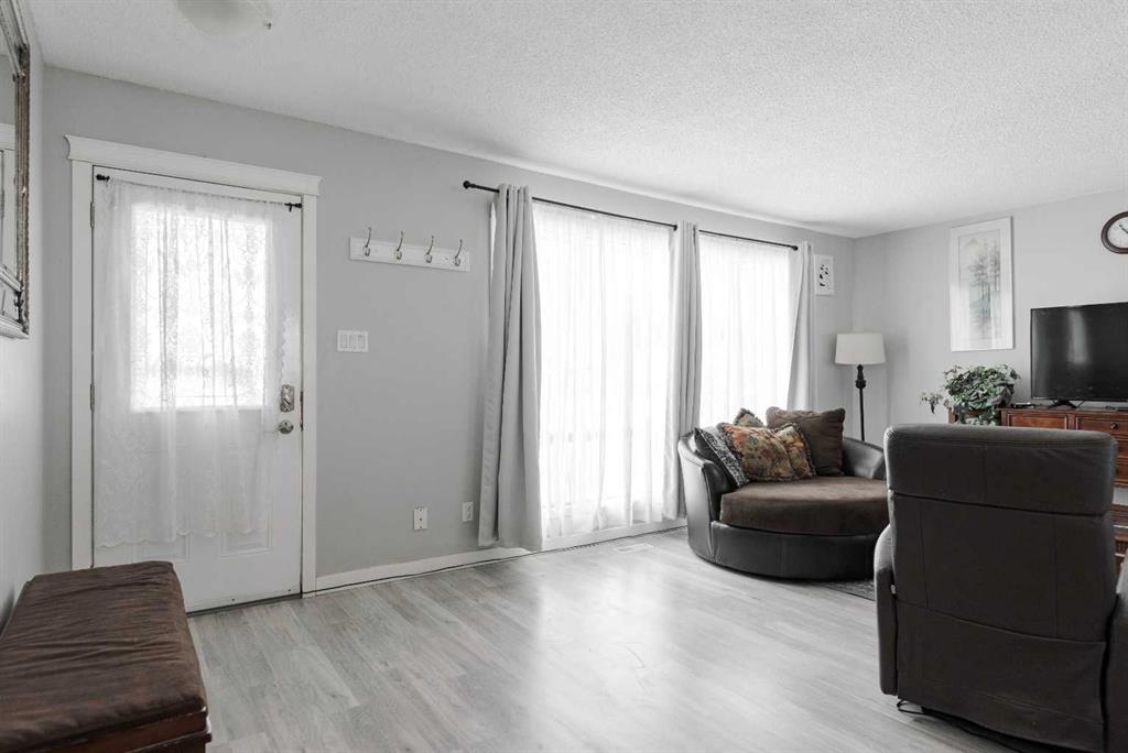 Additional image 3 of 113 Deep Road, Fort Mcmurray, AB, T9K 1B7
