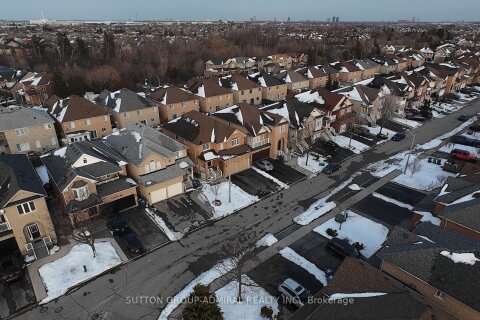 Additional image 8 of 43 Newark Way, Brampton, ON, L7A 2W8
