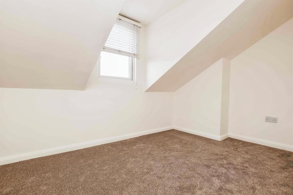 Additional image 13 of Joinings Bank