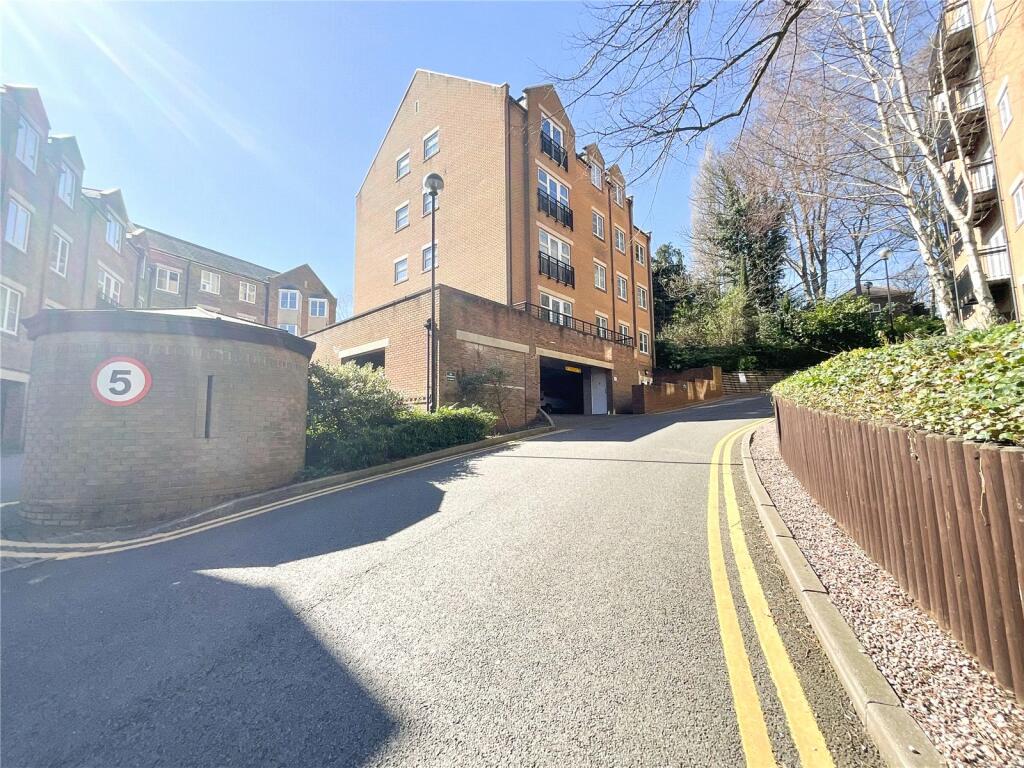 Caversham Place, Sutton Coldfield, West Midlands, B73