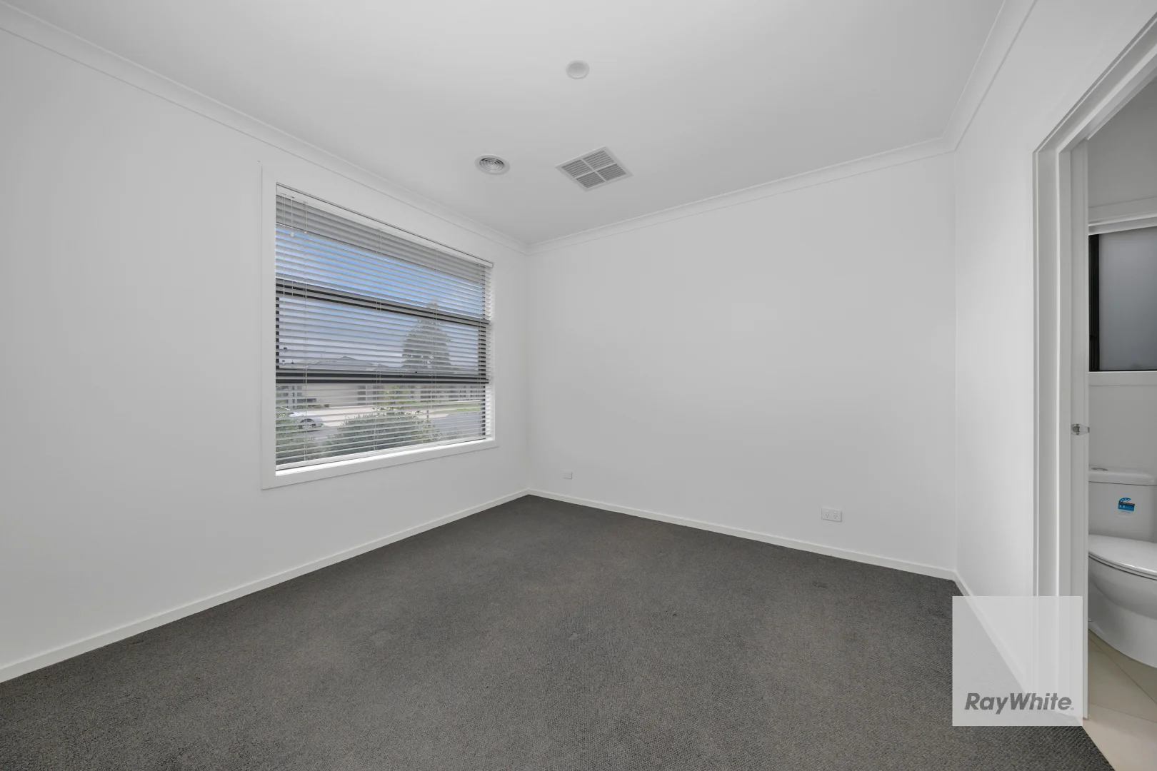 Additional image 5 of 60 Saric Street, Fraser Rise VIC 3336