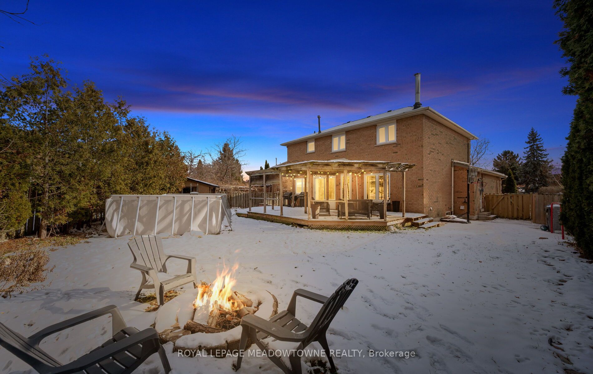 16 Cox Crescent, Brampton, ON, L6X 3H1
