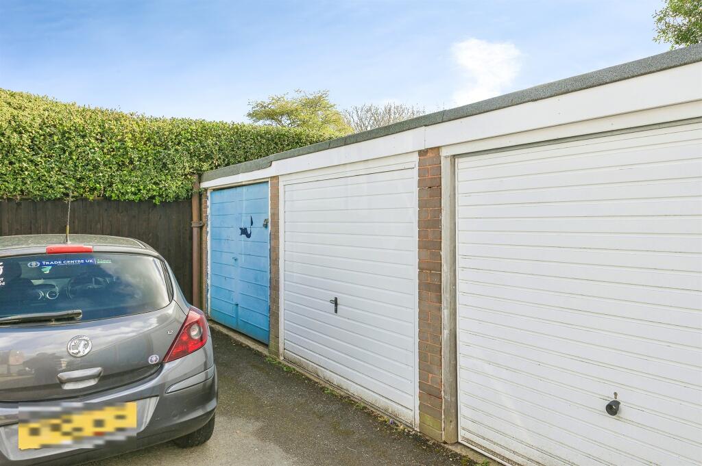 Maney Hill Road, Sutton Coldfield photo 2