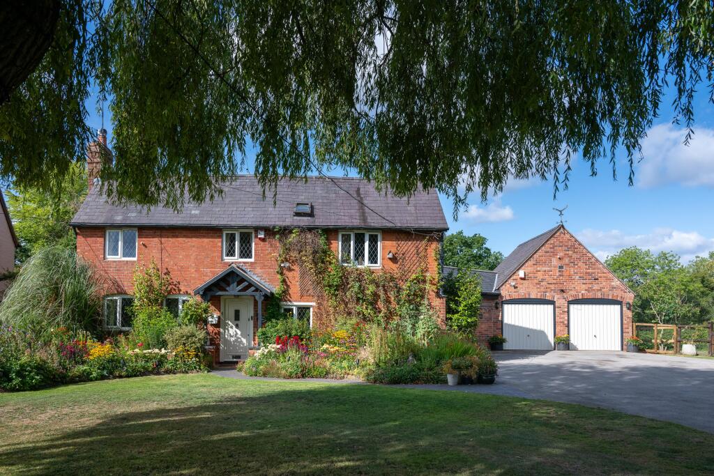 Brome Hall Lane, Lapworth, Solihull, Warwickshire, B94