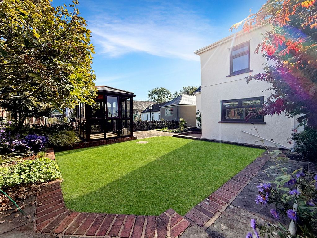5 bed semi-detached house for saleTwyn Road, Ystrad Mynach CF82