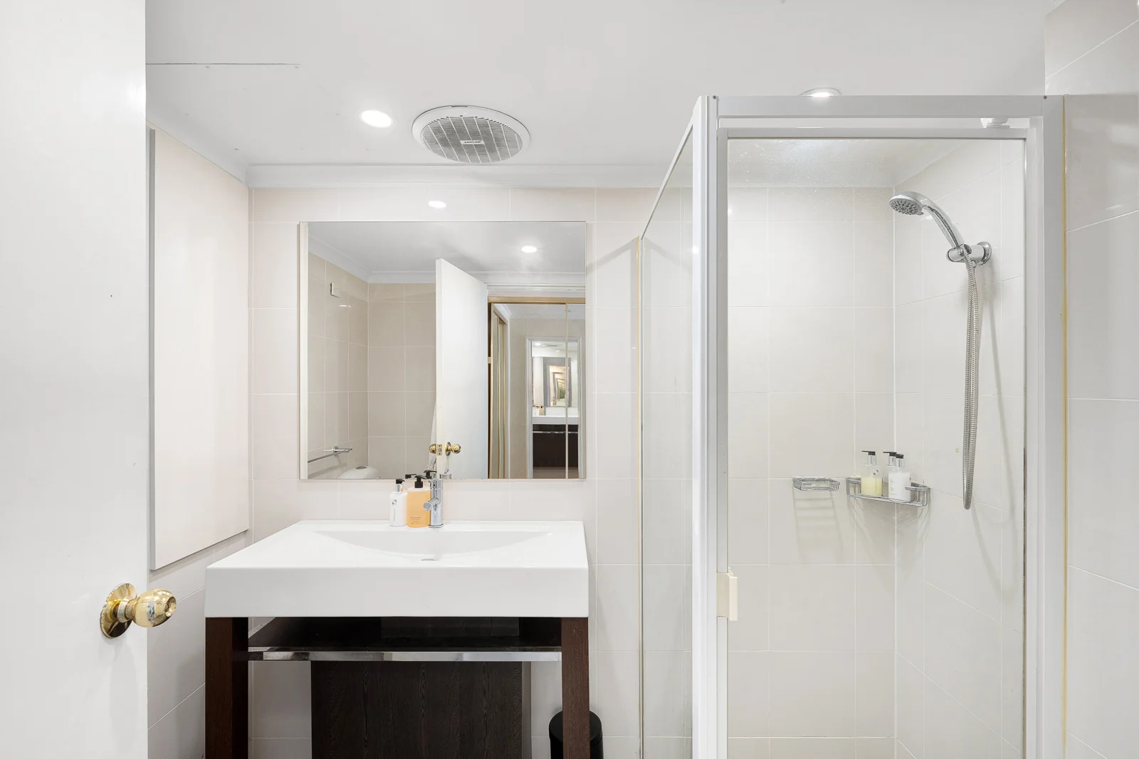 Additional image 12 of 2504/5 York Street, Sydney NSW 2000