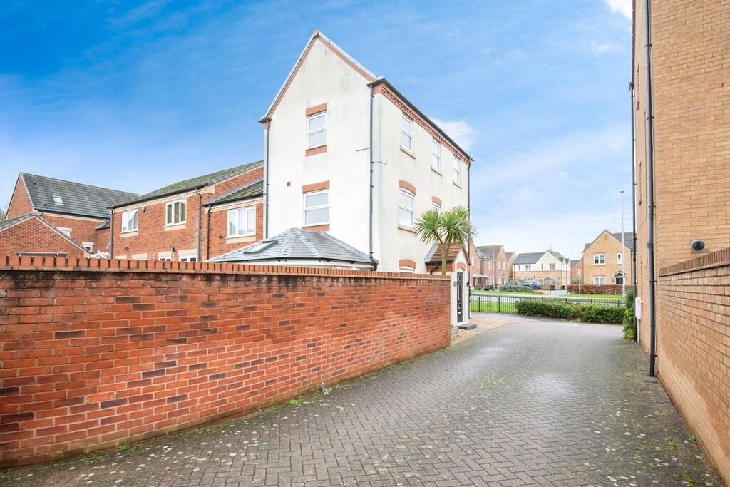 Additional image 24 of Alloys Close, Wilnecote
