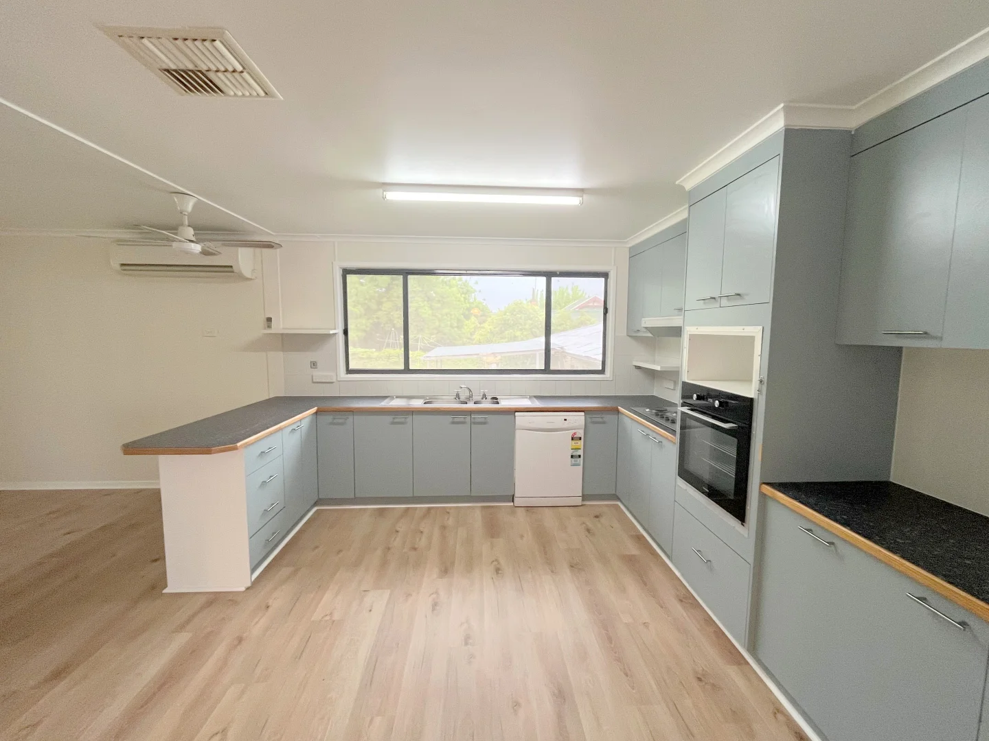 Additional image 4 of 17 East Street, Canowindra NSW 2804