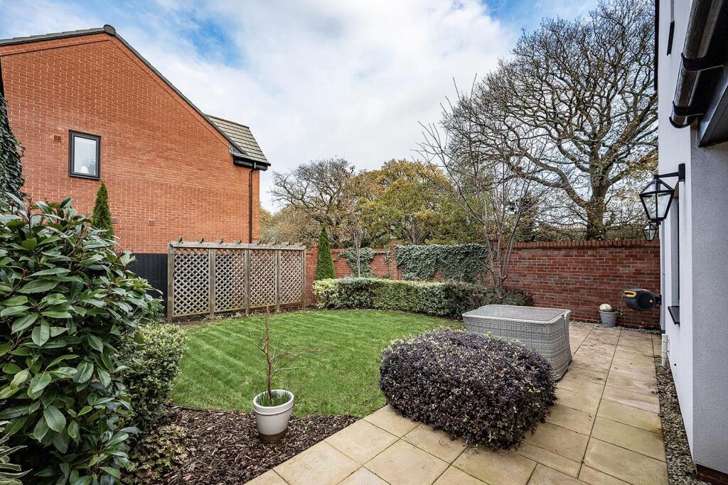 Additional image 11 of Pettifer Close, Blythe Valley, Solihull